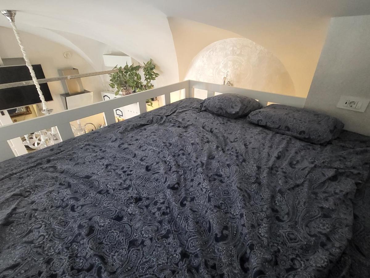 Vintage Apartment In The City Centre Old Town ليوبليانا المظهر الخارجي الصورة