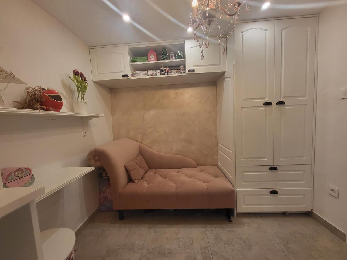 Vintage Apartment In The City Centre Old Town ليوبليانا المظهر الخارجي الصورة